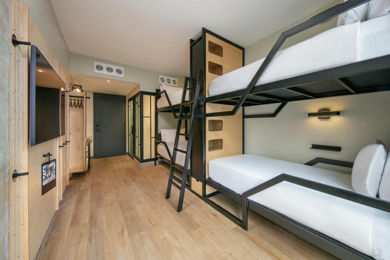 Moxy Brooklyn Williamsburg Hotel Nova York